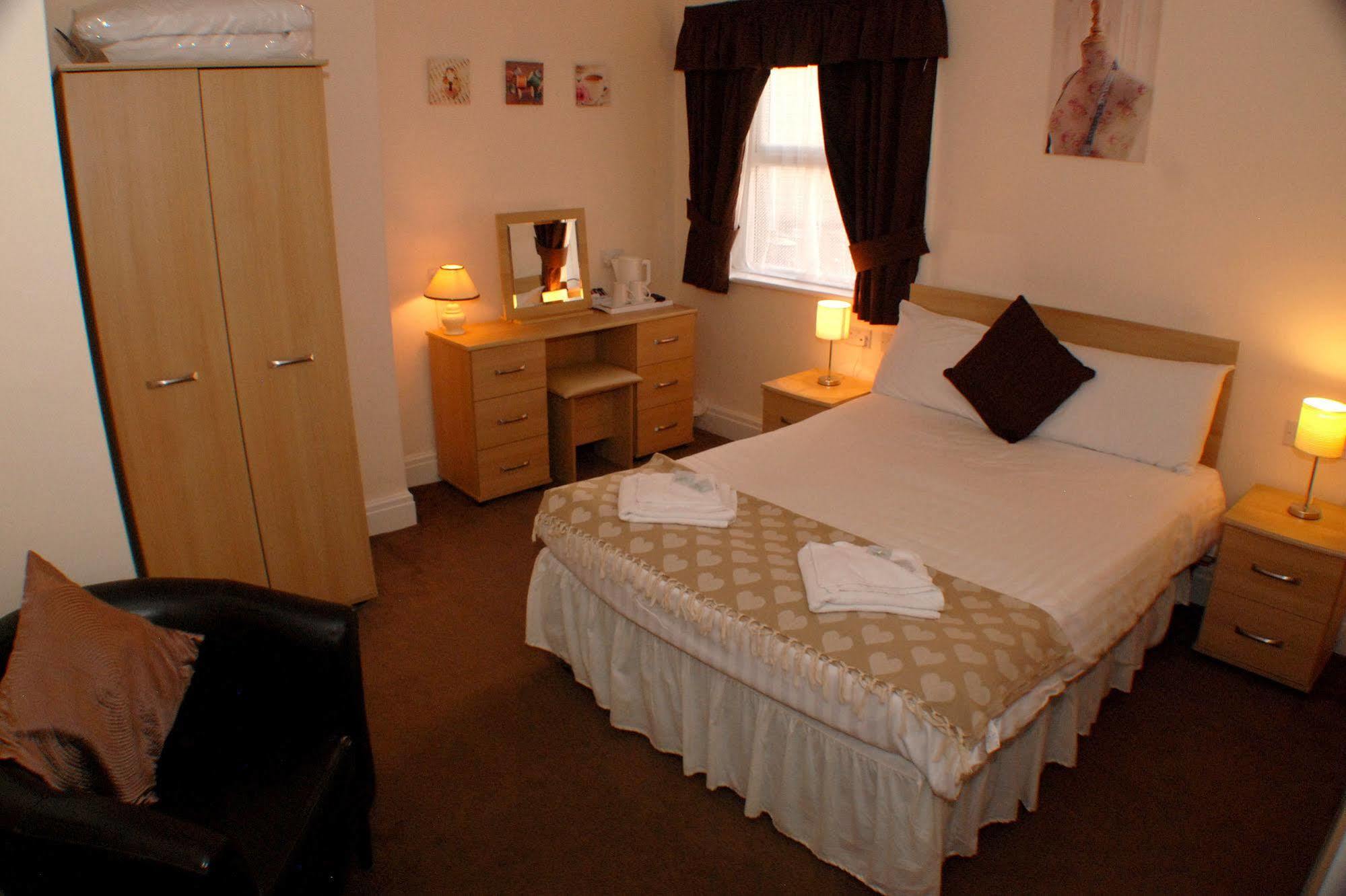Trivelles Seaview Blackpool Extérieur photo