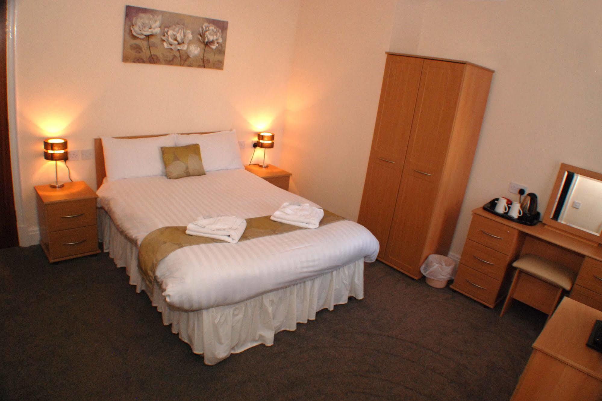 Trivelles Seaview Blackpool Extérieur photo